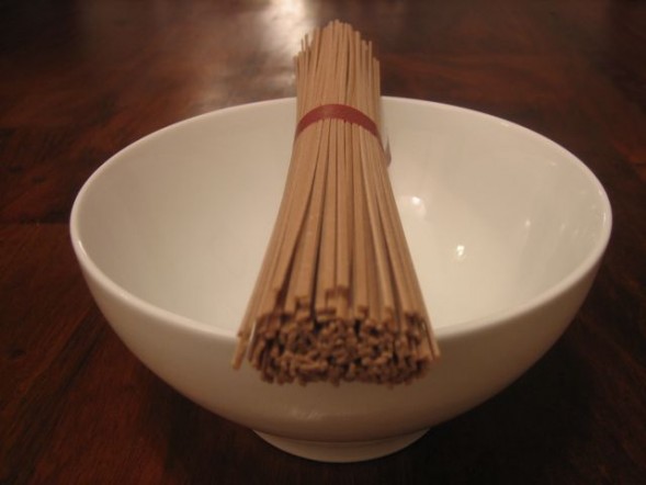 bowl-of-soba-noodles