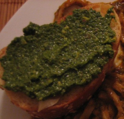 pesto-bruschetta