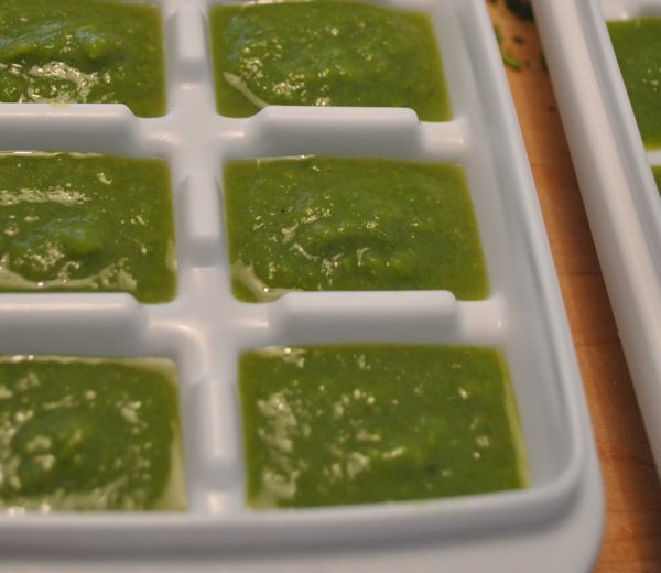 peas with cumin and coriander in trays